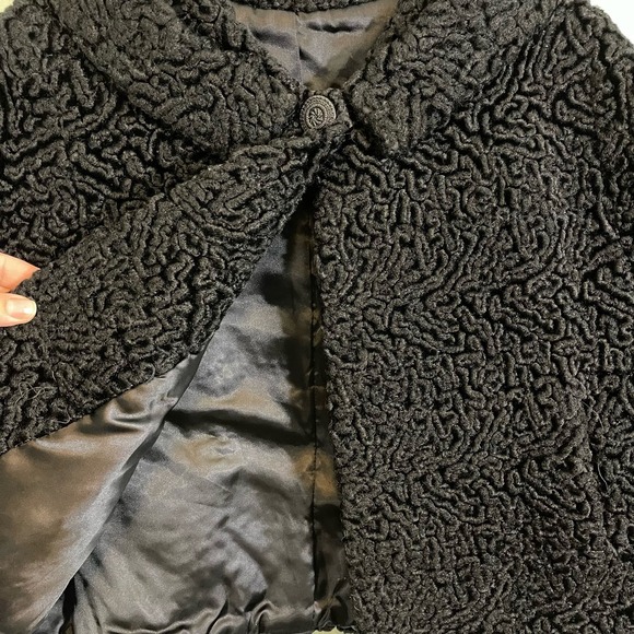 Women's Black Curly Lamb Wool Snap Button Winter Long Sleeve Lined Warm Coat M/L - Picture 3 of 9